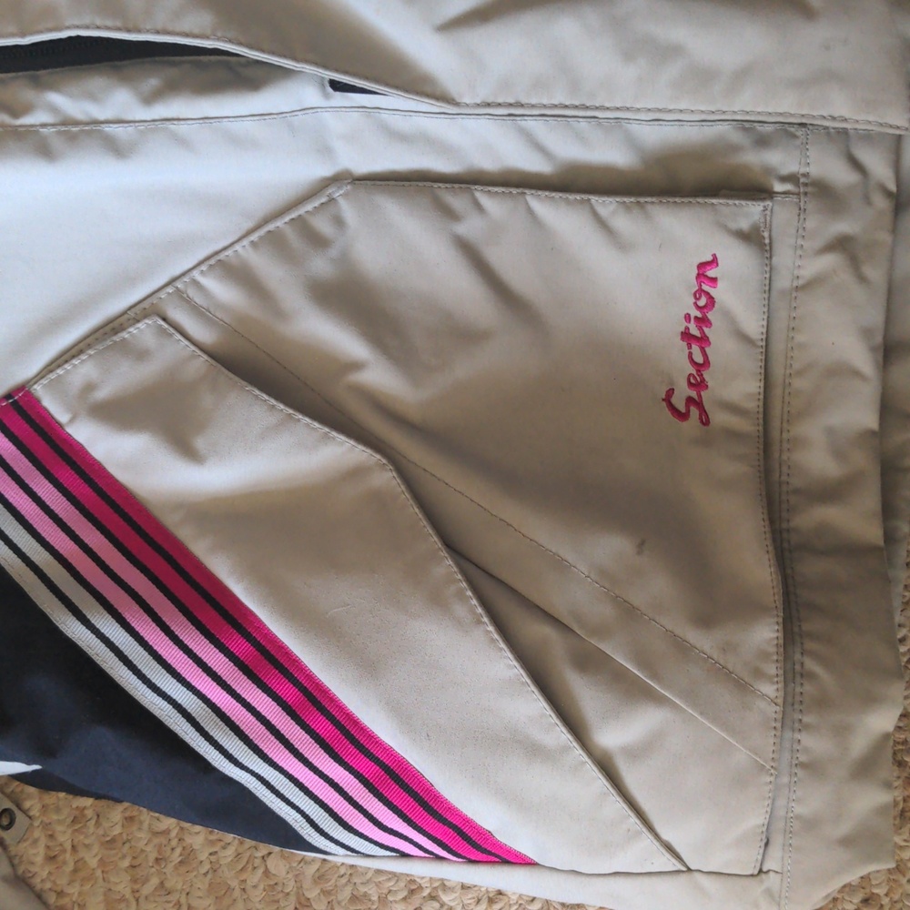 Section Ski Jacket - Picture 3 of 5
